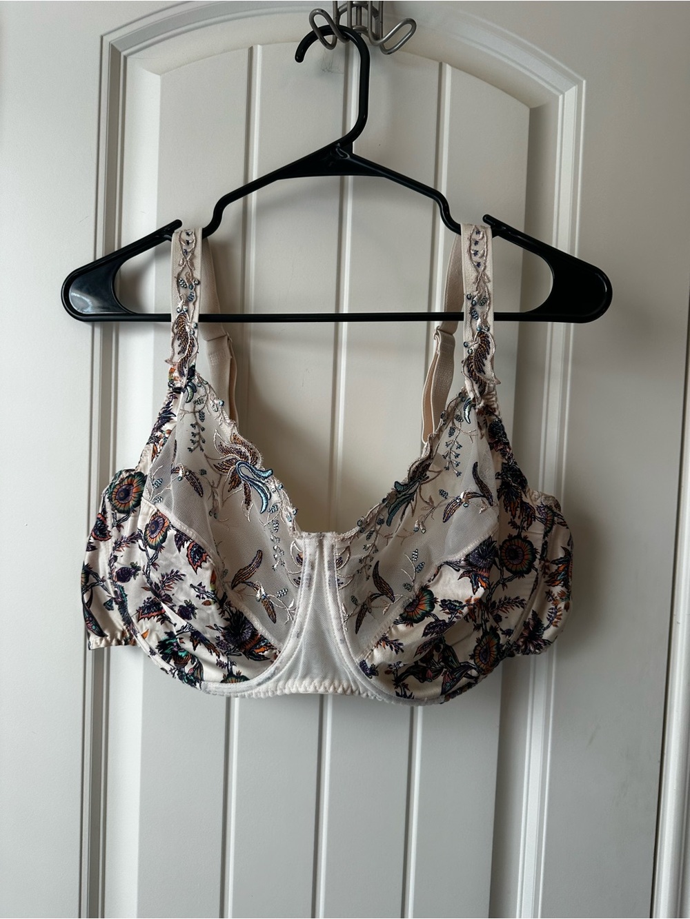 Louisa Bracq Embroidered Cream Floral Underwire Bra with Support 44F